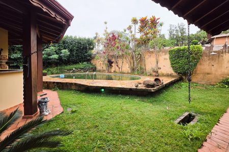 Casa para alugar com 460m², 5 quartos e 6 vagasÁrea externa