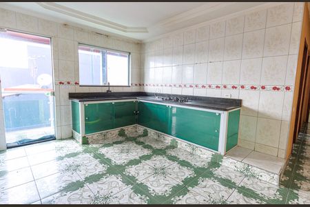 Casa para alugar com 139m², 2 quartos e 1 vaga Casa para alugar com 139m², 2 quartos e 1 vagaCozinha - Armários