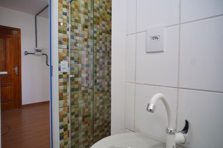 Banheiro de apartamento para alugar com 1 quarto, 40m² em Centro Histórico, Porto Alegre