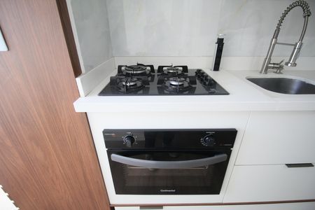 Cozinha de apartamento para alugar com 2 quartos, 31m² em Jardim Monte Kemel, São Paulo