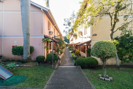Casa de condomínio para alugar com 58m², 2 quartos e sem vagaFachada