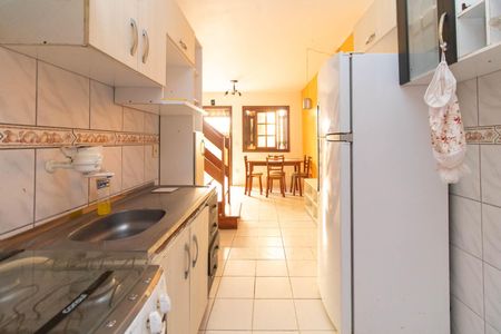 Casa de condomínio para alugar com 58m², 2 quartos e sem vagaCozinha e Área de Serviço