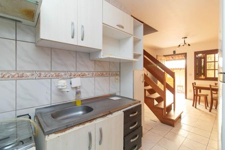 Casa de condomínio para alugar com 58m², 2 quartos e sem vagaCozinha e Área de Serviço