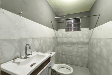 Casa à venda com 245m², 3 quartos e 2 vagas Casa à venda com 245m², 3 quartos e 2 vagasCasa 2 - Banheiro