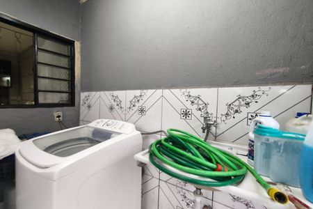 Casa à venda com 245m², 3 quartos e 2 vagas Casa à venda com 245m², 3 quartos e 2 vagasÁrea de Serviço