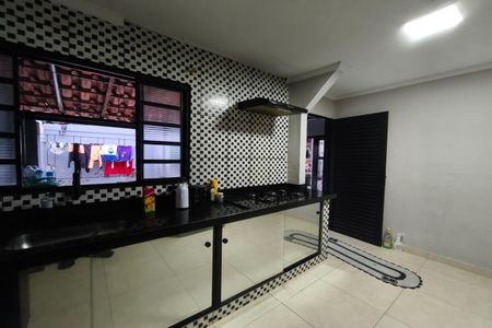 Casa à venda com 245m², 3 quartos e 2 vagas Casa à venda com 245m², 3 quartos e 2 vagasCozinha