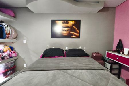 Casa à venda com 245m², 3 quartos e 2 vagas Casa à venda com 245m², 3 quartos e 2 vagasQuarto Suíte