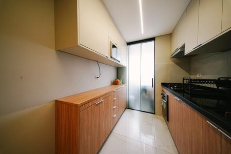 Cozinha e Área de Serviço de apartamento para alugar com 2 quartos, 58m² em Vila Santana, São Paulo