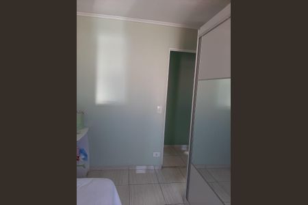 Quarto de apartamento à venda com 2 quartos, 54m² em Parque Pinheiros, Taboão da Serra
