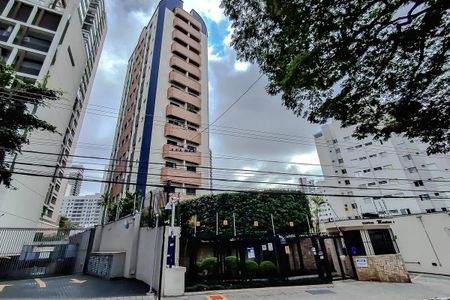 Apartamento para alugar com 34m², 1 quarto e 1 vaga Apartamento para alugar com 34m², 1 quarto e 1 vagaFachada e portaria