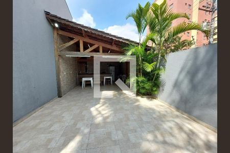 Casa de condomínio à venda com 90m², 3 quartos e 2 vagasChurrasqueira