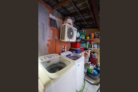Casa de condomínio à venda com 90m², 3 quartos e 2 vagasÁrea de Serviço