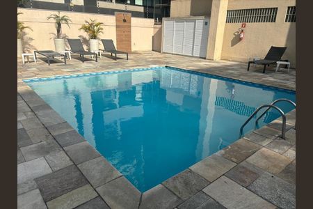Apartamento à venda com 70m², 3 quartos e 1 vaga Apartamento à venda com 70m², 3 quartos e 1 vagaÁrea externa