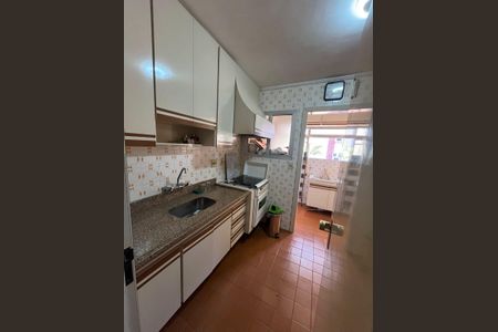Apartamento à venda com 70m², 3 quartos e 1 vaga Apartamento à venda com 70m², 3 quartos e 1 vagaCozinha