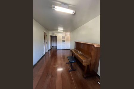 Apartamento à venda com 70m², 3 quartos e 1 vaga Apartamento à venda com 70m², 3 quartos e 1 vagaSala