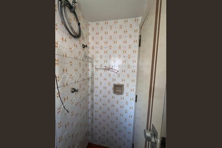 Apartamento à venda com 70m², 3 quartos e 1 vaga Apartamento à venda com 70m², 3 quartos e 1 vagaBanheiro de serviço