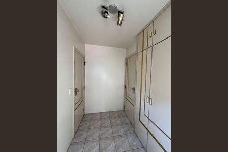 Apartamento à venda com 70m², 3 quartos e 1 vaga Apartamento à venda com 70m², 3 quartos e 1 vagaQuarto de serviço