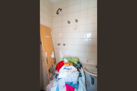 Banheiro de serviço de apartamento à venda com 2 quartos, 58m² em Vila Santa Catarina, São Paulo