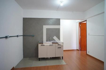 Cozinha de apartamento para alugar com 1 quarto, 40m² em Centro Histórico, Porto Alegre