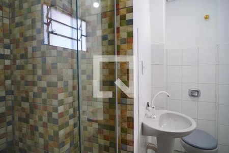 Banheiro de apartamento para alugar com 1 quarto, 40m² em Centro Histórico, Porto Alegre