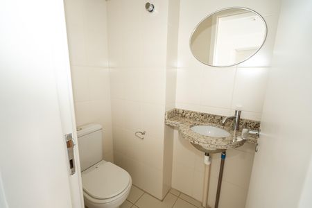 Lavabo de apartamento à venda com 1 quarto, 42m² em Petrópolis, Porto Alegre