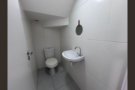 Casa de condomínio à venda com 65m², 2 quartos e 1 vagaLavabo