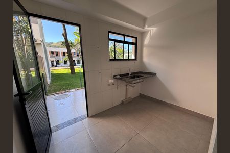 Cozinha de casa de condomínio à venda com 2 quartos, 65m² em Vargem Grande, Rio de Janeiro