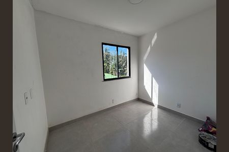 Quarto 1 de casa de condomínio à venda com 2 quartos, 65m² em Vargem Grande, Rio de Janeiro