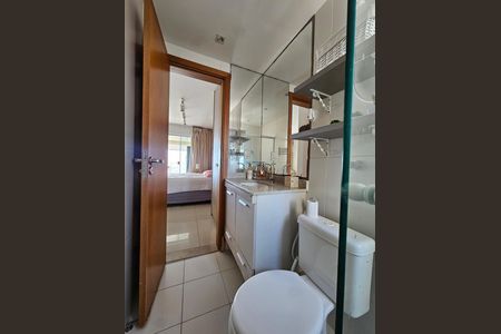 Studio para alugar com 41m², 1 quarto e 1 vaga Studio para alugar com 41m², 1 quarto e 1 vagaBanheiro