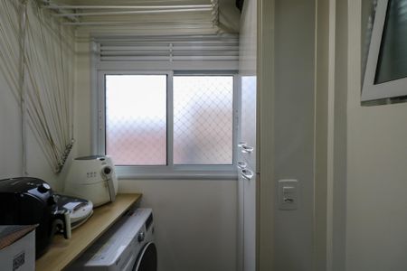 Apartamento à venda com 55m², 2 quartos e 1 vaga Apartamento à venda com 55m², 2 quartos e 1 vagaÁrea de Serviço
