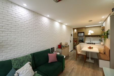 Apartamento à venda com 55m², 2 quartos e 1 vaga Apartamento à venda com 55m², 2 quartos e 1 vagaSala