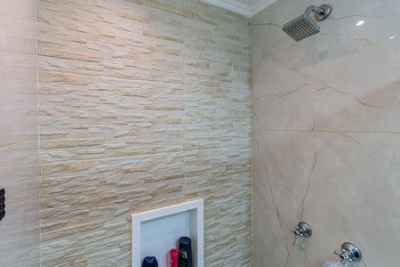 Apartamento à venda com 55m², 2 quartos e 1 vaga Apartamento à venda com 55m², 2 quartos e 1 vagaBanheiro