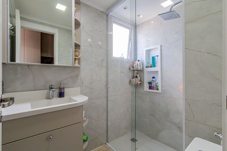 Apartamento à venda com 55m², 2 quartos e 1 vaga Apartamento à venda com 55m², 2 quartos e 1 vagaSuite - Banheiro