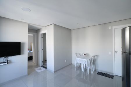 Apartamento para alugar com 45m², 2 quartos e 1 vaga Apartamento para alugar com 45m², 2 quartos e 1 vagaSala/Cozinha