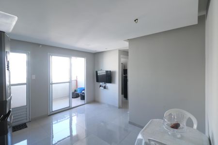 Apartamento para alugar com 45m², 2 quartos e 1 vaga Apartamento para alugar com 45m², 2 quartos e 1 vagaSala/Cozinha