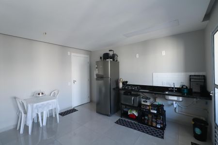 Apartamento para alugar com 45m², 2 quartos e 1 vaga Apartamento para alugar com 45m², 2 quartos e 1 vagaSala/Cozinha