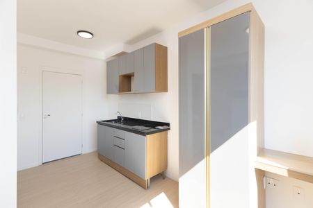 Studio de kitnet/studio para alugar com 1 quarto, 17m² em Vila Nilo, São Paulo
