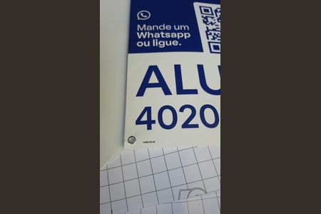 Placa instalada de apartamento para alugar com 3 quartos, 100m² em Sagrada Família, Belo Horizonte