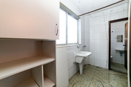 Apartamento para alugar com 100m², 3 quartos e 2 vagas Apartamento para alugar com 100m², 3 quartos e 2 vagasÁrea de Serviço
