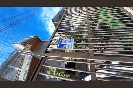 Apartamento para alugar com 100m², 3 quartos e 2 vagas Apartamento para alugar com 100m², 3 quartos e 2 vagasPlaca instalada