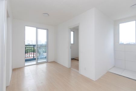 Apartamento para alugar com 42m², 2 quartos e sem vaga Apartamento para alugar com 42m², 2 quartos e sem vagaSala