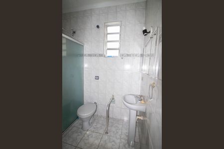 BANHEIRO de casa à venda com 1 quarto, 124m² em Casa Verde Alta, São Paulo