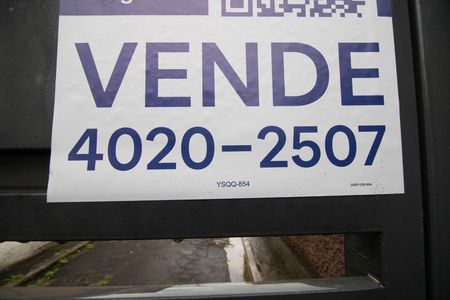 Casa à venda com 124m², 1 quarto e 2 vagas Casa à venda com 124m², 1 quarto e 2 vagasPLAQUINHA