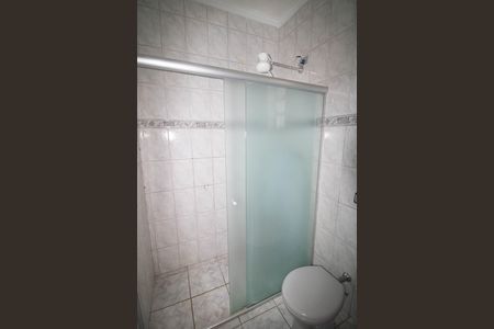 Casa à venda com 124m², 1 quarto e 2 vagas Casa à venda com 124m², 1 quarto e 2 vagasBANHEIRO