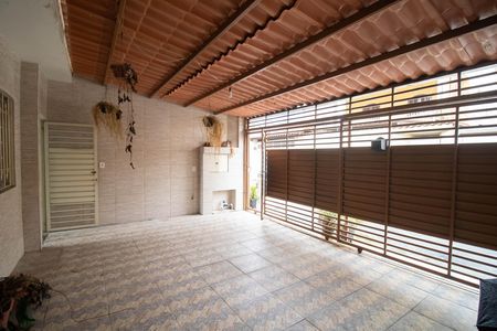 Casa à venda com 124m², 1 quarto e 2 vagas Casa à venda com 124m², 1 quarto e 2 vagasGARAGEM