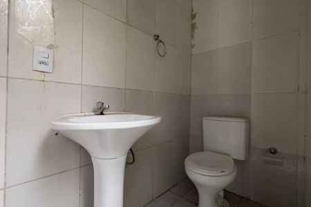 Casa à venda com 220m², 3 quartos e 1 vagaLavabo 2