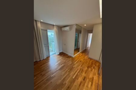 Apartamento à venda com 94m², 2 quartos e 2 vagas Apartamento à venda com 94m², 2 quartos e 2 vagasQuarto
