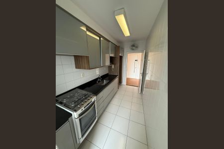 Apartamento à venda com 94m², 2 quartos e 2 vagas Apartamento à venda com 94m², 2 quartos e 2 vagasCozinha