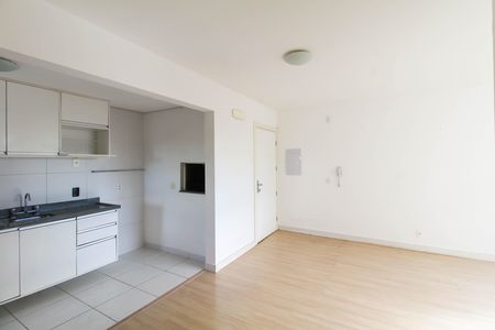 Sala de apartamento à venda com 3 quartos, 111m² em Marechal Rondon, Canoas