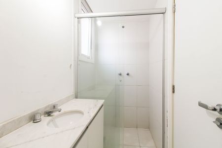 Apartamento à venda com 111m², 3 quartos e 1 vaga Apartamento à venda com 111m², 3 quartos e 1 vagaBanheiro da Suíte